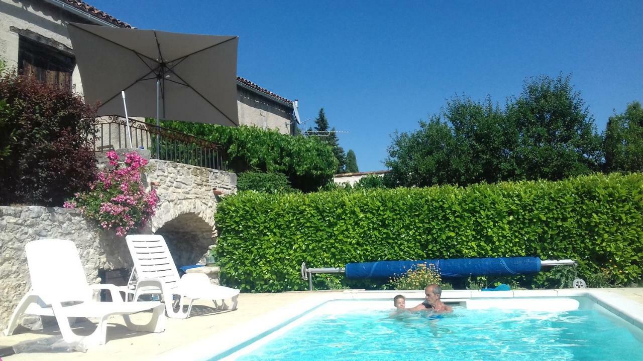 Grange Voutee Avec Jardin Villa Mane  Exterior photo
