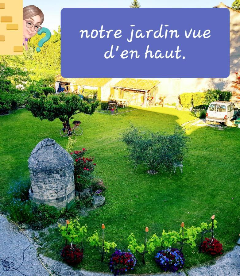 Grange Voutee Avec Jardin Villa Mane  Exterior photo